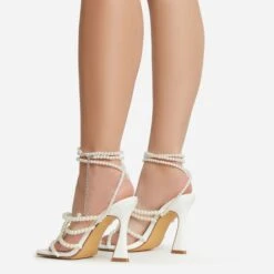 EGO Truth-Or-Dare Beaded Strap Detail Square Toe Flared Block Heel In White Faux Leather -EGO shop 06 01 23 fw47394 sb