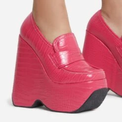EGO A-New-Day Closed Square Toe Platform Wedge Loafer Heel In Pink Croc Print Faux Leather -EGO shop 15 06 22 fw12937
