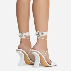 EGO Move-On Lace Up Square Toe Curved Chain Link Heel In White Faux Leather -EGO shop 16 08 22 fw12626