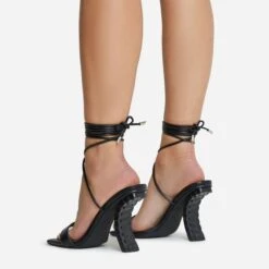 EGO Move-On Lace Up Square Toe Curved Chain Link Heel In Black Faux Leather -EGO shop 16 08 22 fw12629