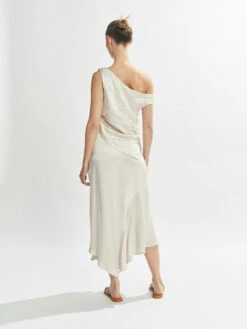 Isla Satin Midi Skirt Pearl -EGO shop 1945uLehIUSetASTNq9xWDm0A 92011.1710761449