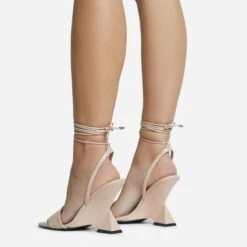 EGO Crashing Lace Up Square Toe Cut Out Wedge Heel In Nude Patent -EGO shop 28 10 22 fw25898 sq