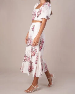 Heartloom Rose Skirt -EGO shop 2wzQxXaSkW8PcARugLi7F gxI 96964.1707219563