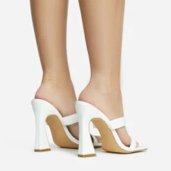 EGO Jupiter-Empire Double Strap Detail Square Toe Flared Block Heel Mule In White Patent -EGO shop 30 11 22 fw31502 sb2
