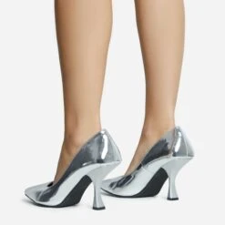 EGO Pointed Court Kitten Heel In Silver Patent -EGO shop 30 11 22 fw31735 sq