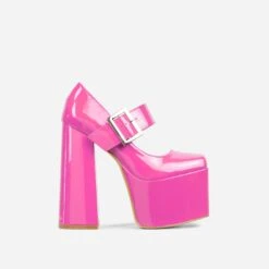 EGO Record Buckle Strap Detail Platform Block Heel In Pink Patent -EGO shop 30 11 22 fw32057 sq