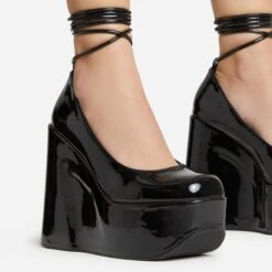 EGO Music-For-My-Ears Lace Up Closed Square Toe Platform Wedge Heel In Black Patent -EGO shop 30 11 22 fw39652 sq