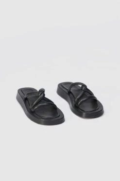 Mambo Sandal Black -EGO shop GgHfl53lWBCpw1oI4XjhCk0Ow 37218.1710761796