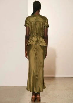 Adele Silk Satin Skirt - Kelp -EGO shop R81dgiNjuLY7Nwdln4ksNV9HY 59091.1710502948