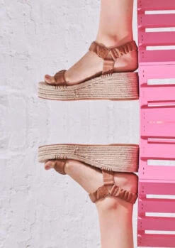 Mackenzie Wedge Black SAMPLE -EGO shop Z35FNrYT cHaTXQa3BBW7v3eI 99665.1710158810