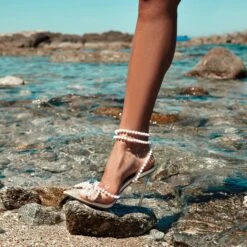 EGO Pearlle Diamante Bow Detail Clear Perspex Pointed Toe Stiletto Heel In White Faux Leather -EGO shop mykonos2637 1