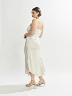 Isla Satin Midi Skirt Pearl -EGO shop pH9PMCD2UJc4j1xvLtG117lb0 29382.1710761446