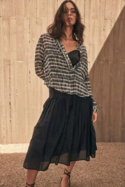 WALK THE LINE PIN-TUCK SKIRT - Navy -EGO shop wgYXSOH8EdjH01KLbtZt6fb9M 46713.1710674860